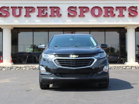Used 2018 Chevrolet Equinox LT image 3