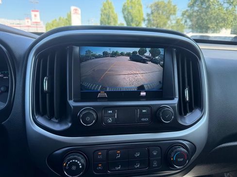 Used 2021 Chevrolet Colorado LT w/ LT Convenience Package AWD/4WD image 24