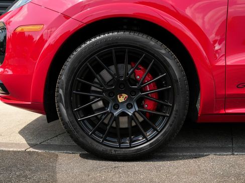 Certified 2023 Porsche Cayenne GTS AWD/4WD image 10