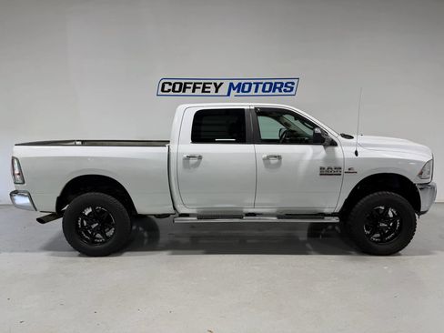 Used 2016 RAM 2500 SLT AWD/4WD image 7