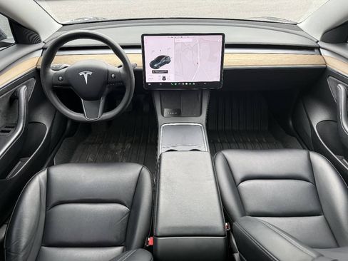 Used 2021 Tesla Model 3 Standard Range Plus RWD image 16