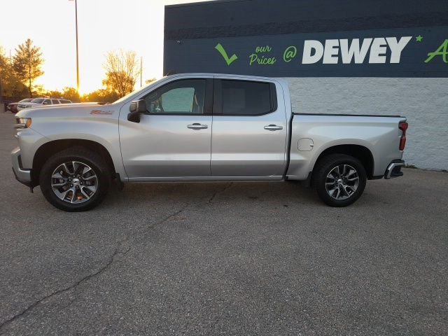 Used 2021 Chevrolet Silverado 1500 RST AWD/4WD image 2