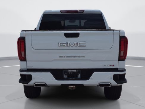 Used 2026 GMC Sierra 1500 AT4 w/ AT4 Premium Package AWD/4WD image 4