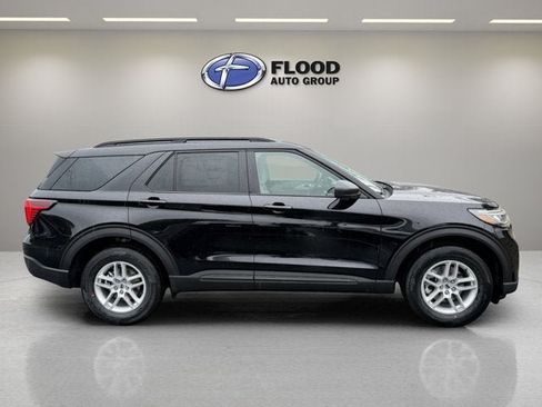 New 2027 Ford Explorer Active w/ Active Comfort Package AWD/4WD image 4