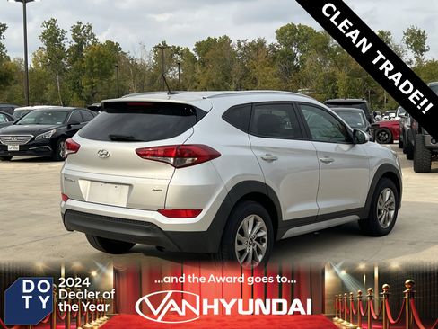 Used 2017 Hyundai Tucson SE image 12