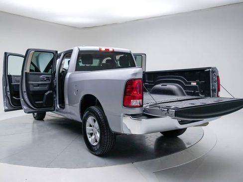 Used 2024 RAM 1500 Classic SLT image 19