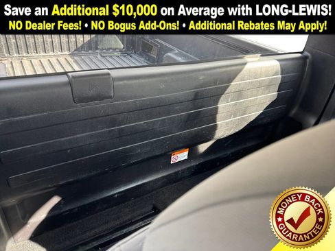 Used 2018 Toyota Tacoma SR image 24