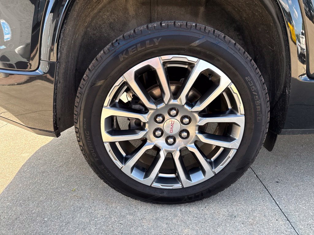 Used 2022 GMC Acadia Denali w/ Denali Ultimate Package AWD/4WD image 60