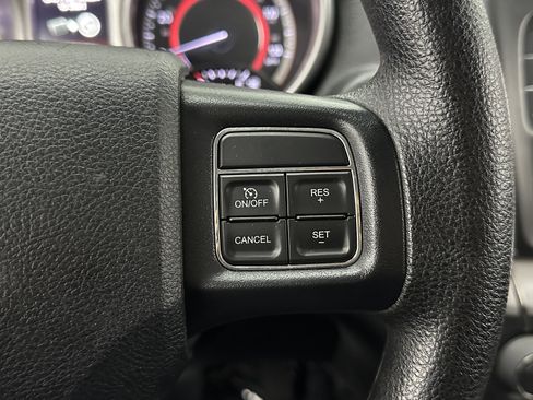 Used 2018 Dodge Journey SE image 15