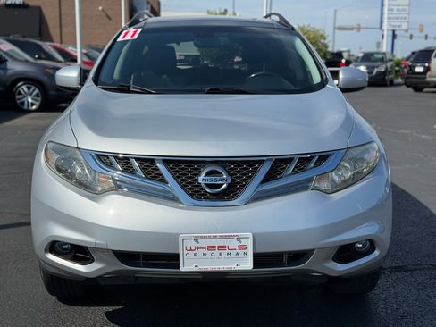 Used 2011 Nissan Murano SL image 2