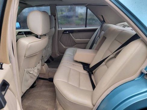 Used 1991 Mercedes-Benz 300 E 3.0 image 15