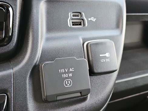 Used 2025 RAM ProMaster 3500 w/ Quick Order Package 22G SLT image 28