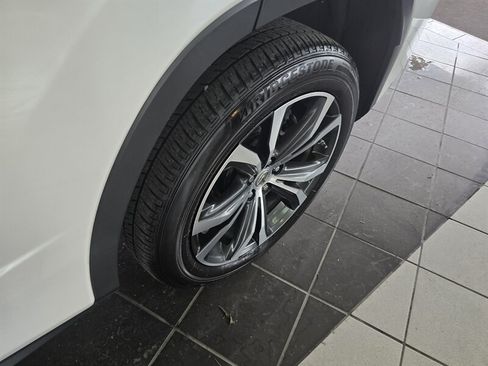 Used 2017 Lexus RX 350 AWD w/ Premium Package image 38