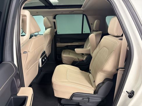 Used 2024 Ford Expedition Max Limited RWD image 13