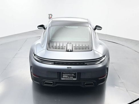 Certified 2025 Porsche 911 Carrera RWD image 37