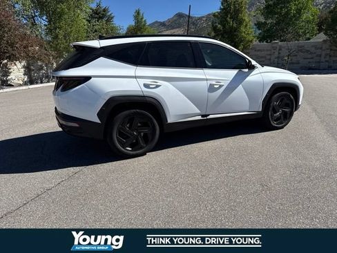 Used 2022 Hyundai Tucson Limited AWD/4WD image 14