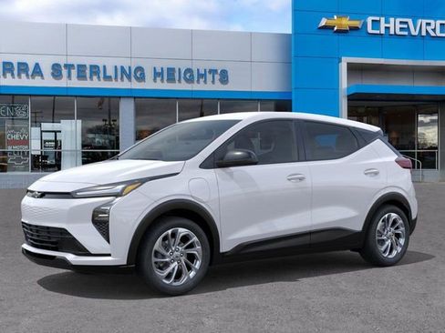 New 2027 Chevrolet Bolt LT w/ Comfort Package FWD image 2