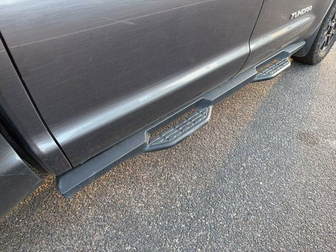 Used 2021 Toyota Tundra SR5 w/ SR5 Leather Package image 12