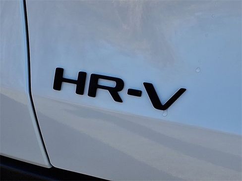 Certified 2026 Honda HR-V Sport image 31
