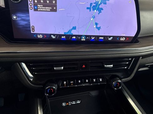 Used 2025 Chevrolet Tahoe LT AWD/4WD image 28