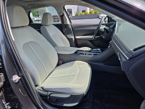 Used 2023 Hyundai Sonata SEL w/ Convenience Package FWD image 21