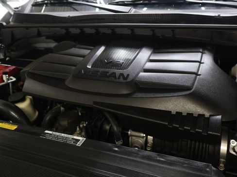 Used 2024 Nissan Titan SV w/ Accessory Utility Package AWD/4WD image 25