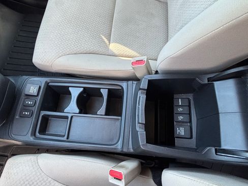 Used 2016 Honda CR-V EX image 18