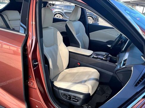 Used 2023 Lexus RX 350 AWD image 10