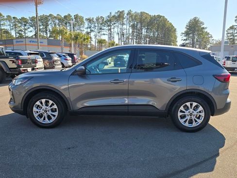 Used 2025 Ford Escape Active image 2