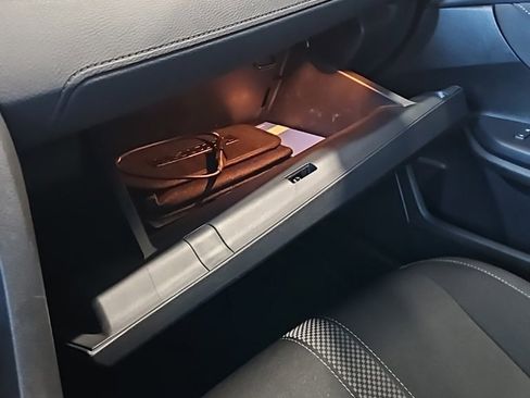 Used 2021 Honda Civic EX image 29