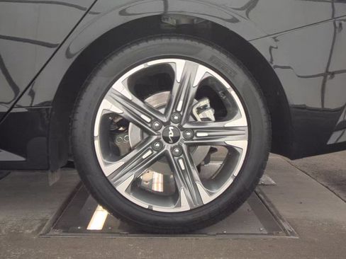 Used 2022 Kia K5 EX w/ EX Premium Package image 12