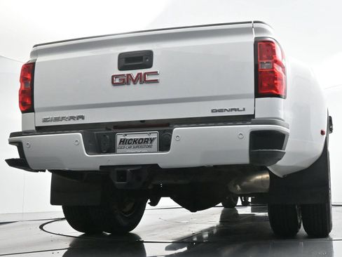 Used 2016 GMC Sierra 3500 Denali w/ Duramax Plus Package AWD/4WD image 51