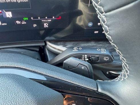 Used 2025 Audi Q5 Premium Plus w/ Premium Plus image 17