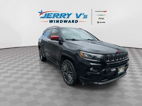 Used 2023 Jeep Compass Limited image 2