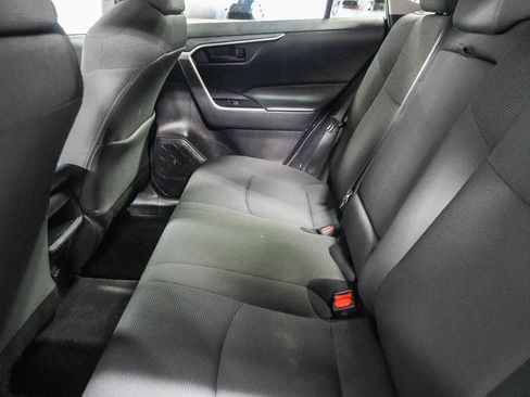 Certified 2021 Toyota RAV4 LE AWD/4WD image 18