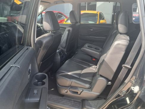 Used 2016 Honda Pilot Touring image 5