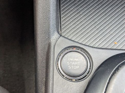 Used 2025 Kia K4 FWD image 24