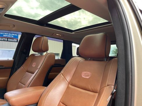 Used 2012 Jeep Grand Cherokee Overland Summit AWD/4WD image 31
