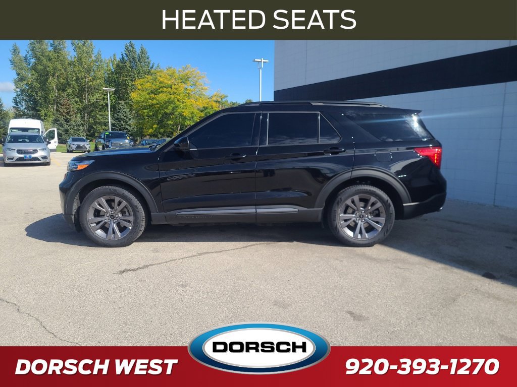 Used 2023 Ford Explorer XLT w/ Equipment Group 202A AWD/4WD image 2