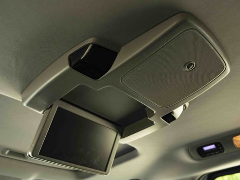 Used 2024 Honda Odyssey Elite image 43