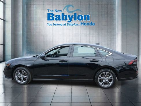 Used 2023 Honda Accord EX-L image 2