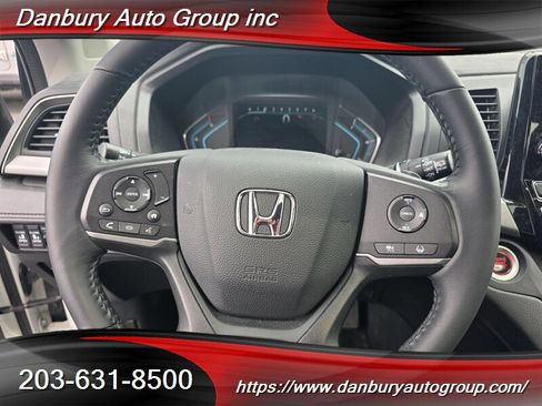 Used 2023 Honda Odyssey EX-L image 8