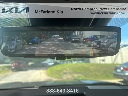 Used 2022 Toyota RAV4 Limited AWD/4WD image 23