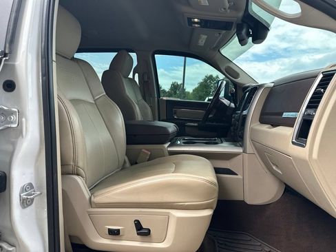 Used 2018 RAM 2500 Laramie AWD/4WD image 37