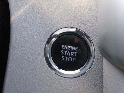 Used 2017 Toyota Highlander Limited Platinum image 37