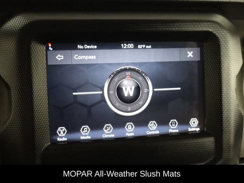 Used 2022 Jeep Gladiator Mojave AWD/4WD image 33