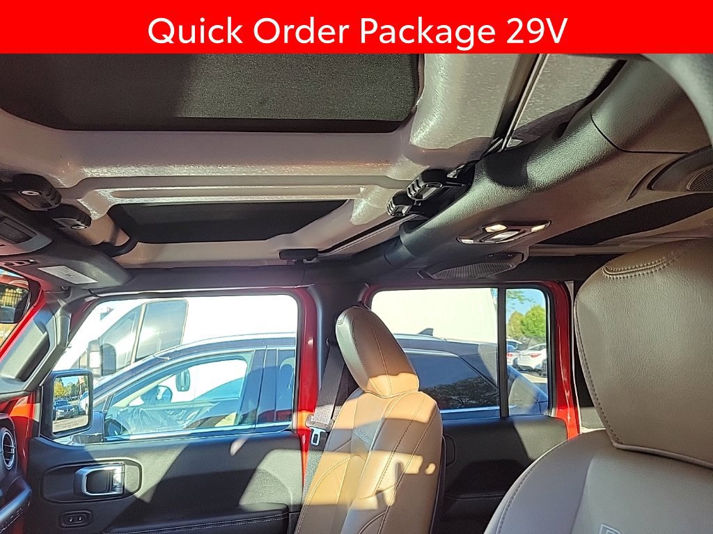 Used 2021 Jeep Wrangler Unlimited Rubicon 4xe w/ Cold Weather Group AWD/4WD image 7