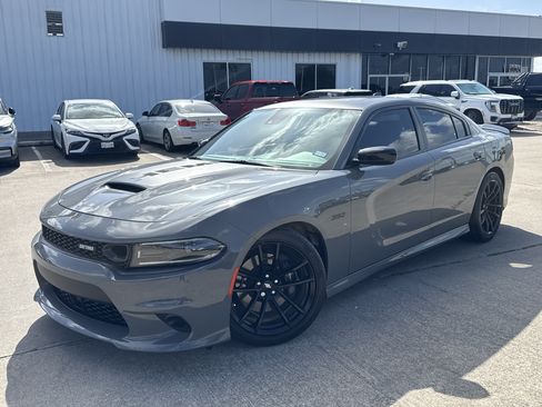 Used 2023 Dodge Charger Scat Pack w/ Daytona Edition Group RWD image 1