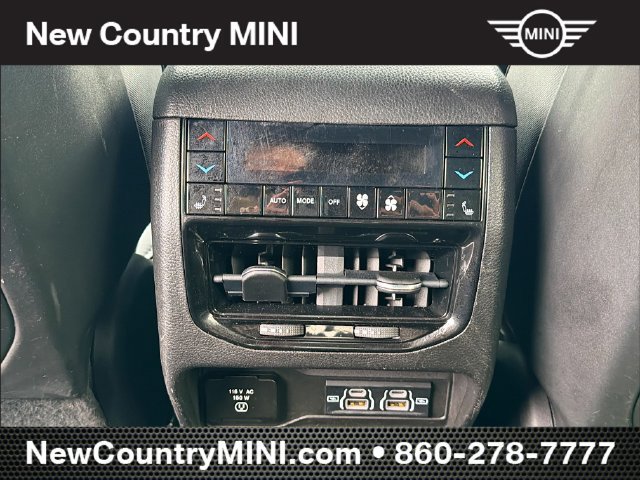 Used 2022 Jeep Grand Cherokee L Overland w/ Luxury Tech Group IV AWD/4WD image 25