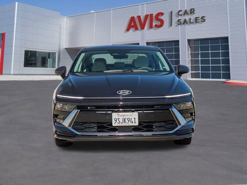 Used 2025 Hyundai Sonata SEL image 2
